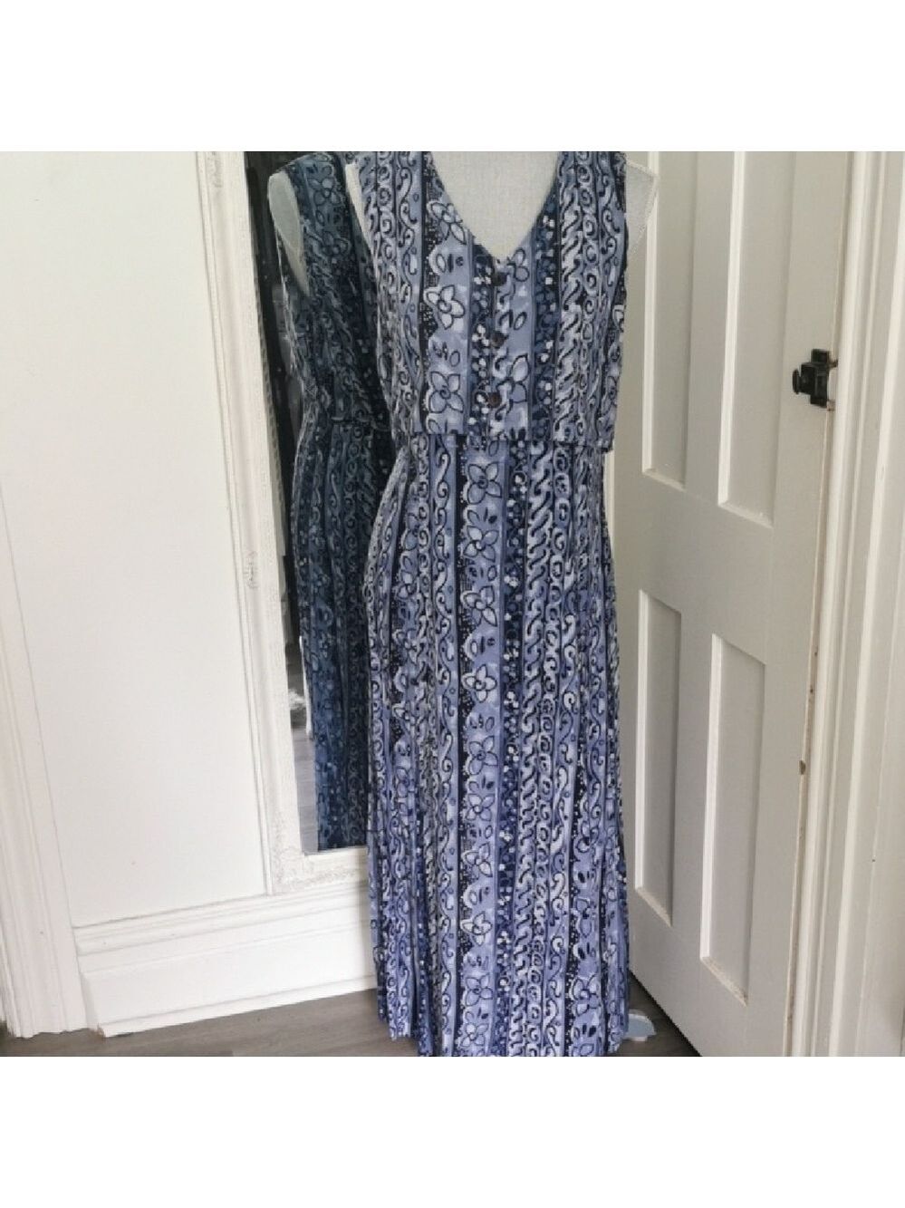 Vintage 70sCaliforniaGirl maxi dress, overlay sleeveless top with buttonsSize 16